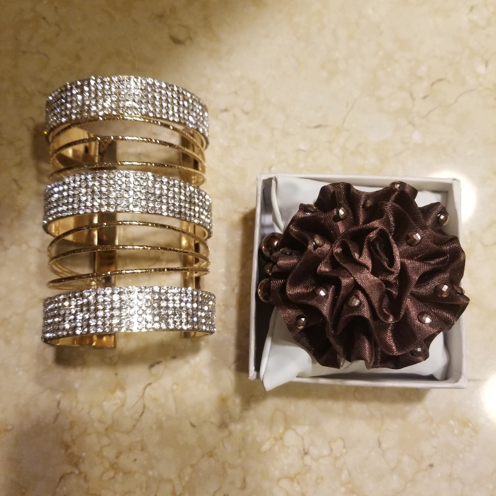 2 Bracelets NWOT